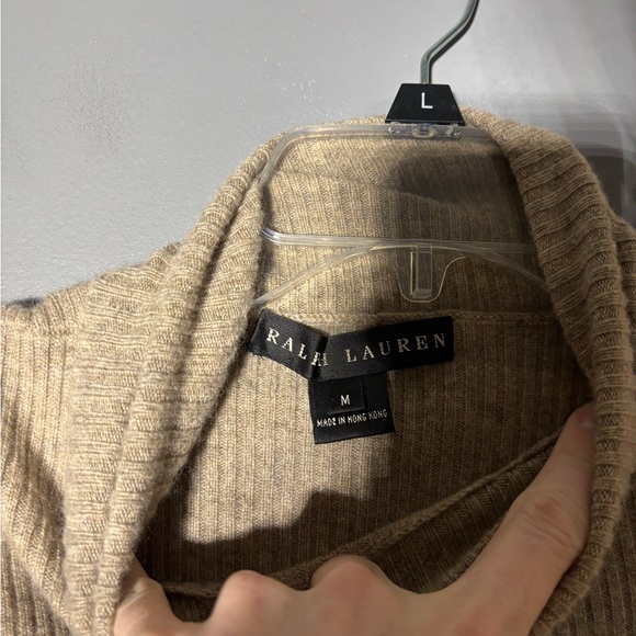 Ralph Lauren Black Label 100% Cashmere Ribbed Turtleneck Size Medium - Picture 3 of 4